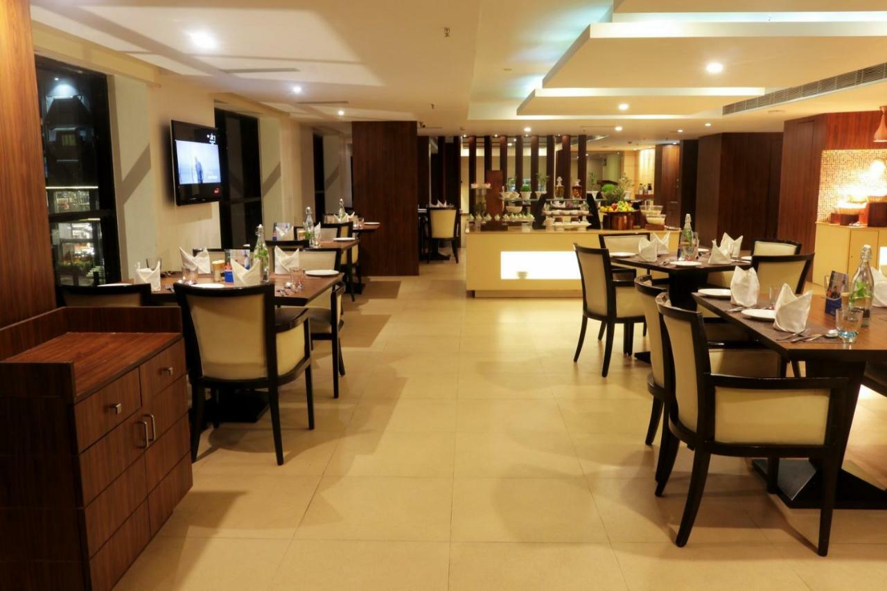 Le Lac Sarovar Portico- Ranchi Esterno foto