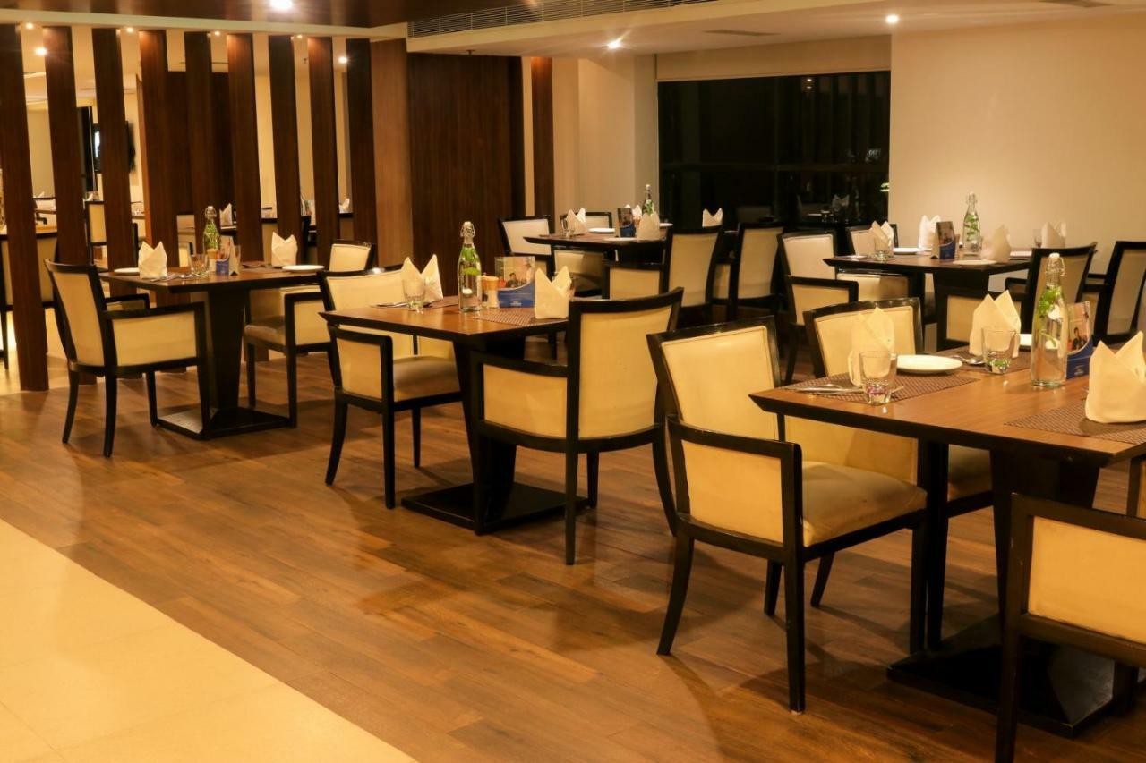 Le Lac Sarovar Portico- Ranchi Esterno foto